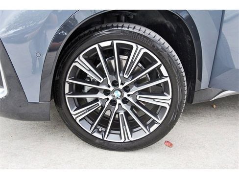 Used 2025 BMW X1 xDrive28i w/ Technology Package image 27