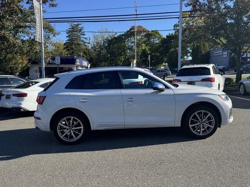 Certified 2023 Audi SQ5 Premium Plus w/ Premium Plus Package image 5