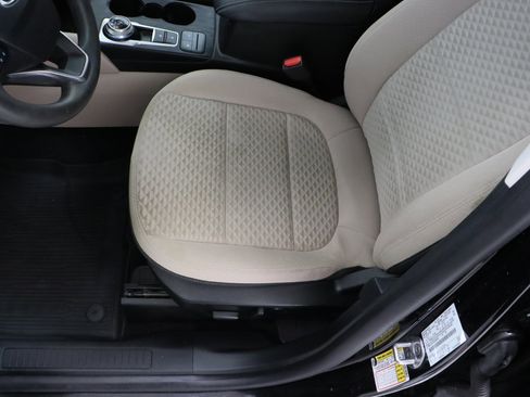 Used 2022 Ford Escape SE FWD image 15