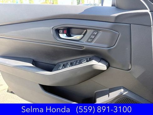 Used 2025 Honda Accord Sport image 11