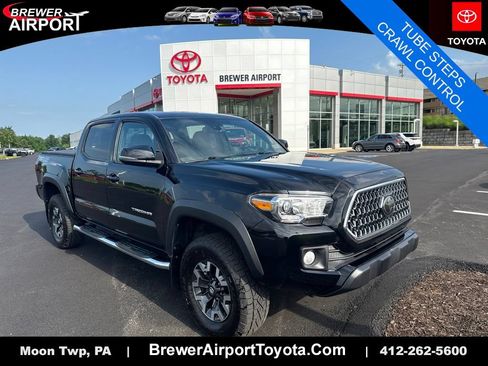 Used 2019 Toyota Tacoma TRD Off-Road w/ Technology Package AWD/4WD image 1