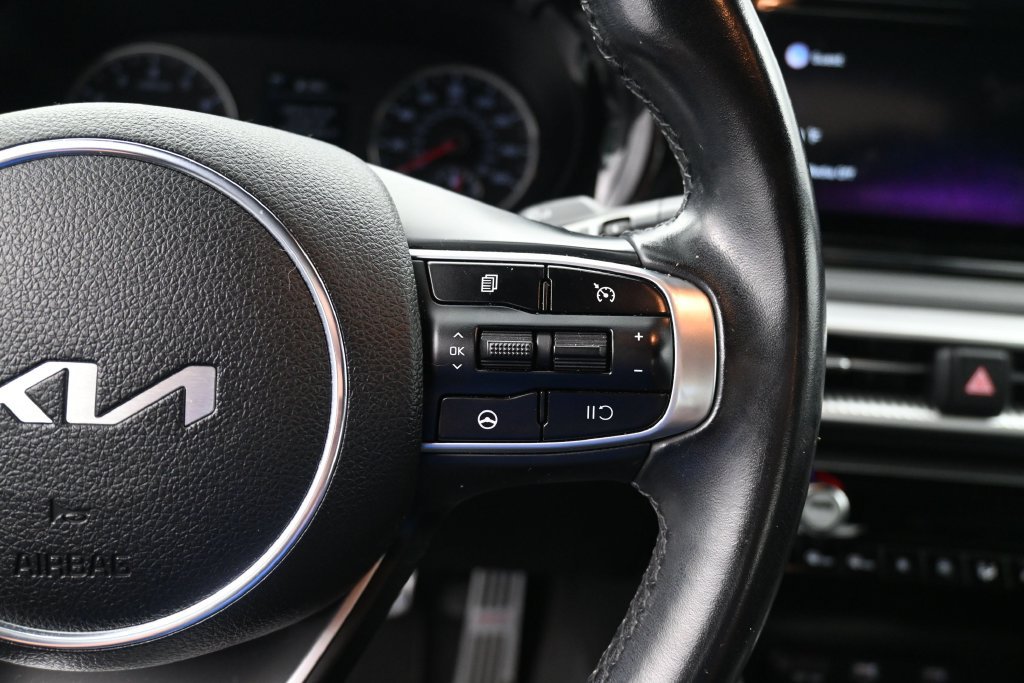 Used 2022 Kia K5 GT-Line FWD image 30