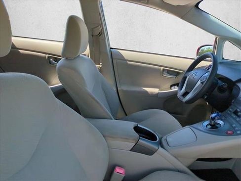 Used 2013 Toyota Prius Two FWD image 19