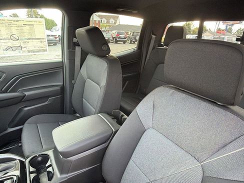 New 2026 Chevrolet Colorado Trail Boss AWD/4WD image 14