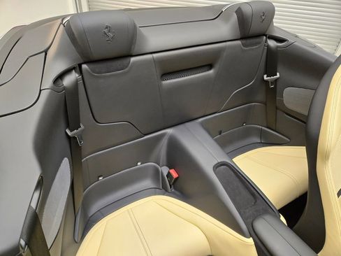 Used 2024 Ferrari Roma Spider RWD image 24