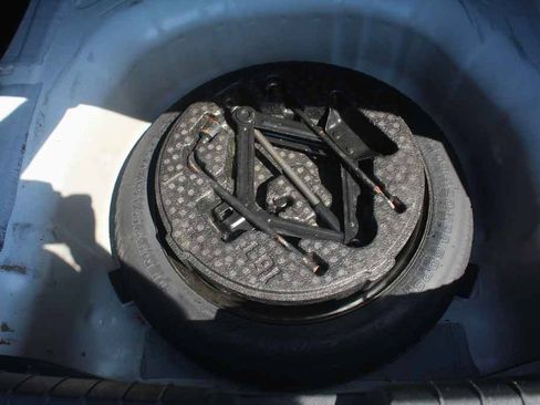 Used 2017 Hyundai Sonata Sport w/ Value Edition Package 02 FWD image 10