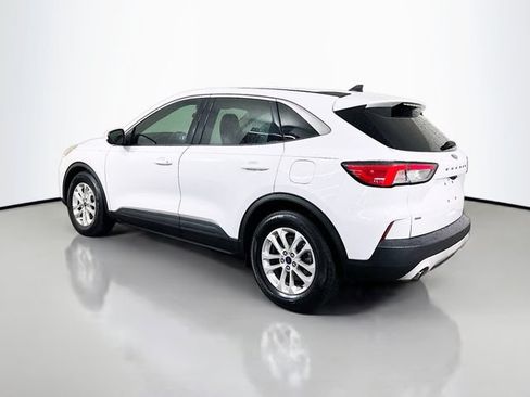 Used 2020 Ford Escape SE FWD image 7