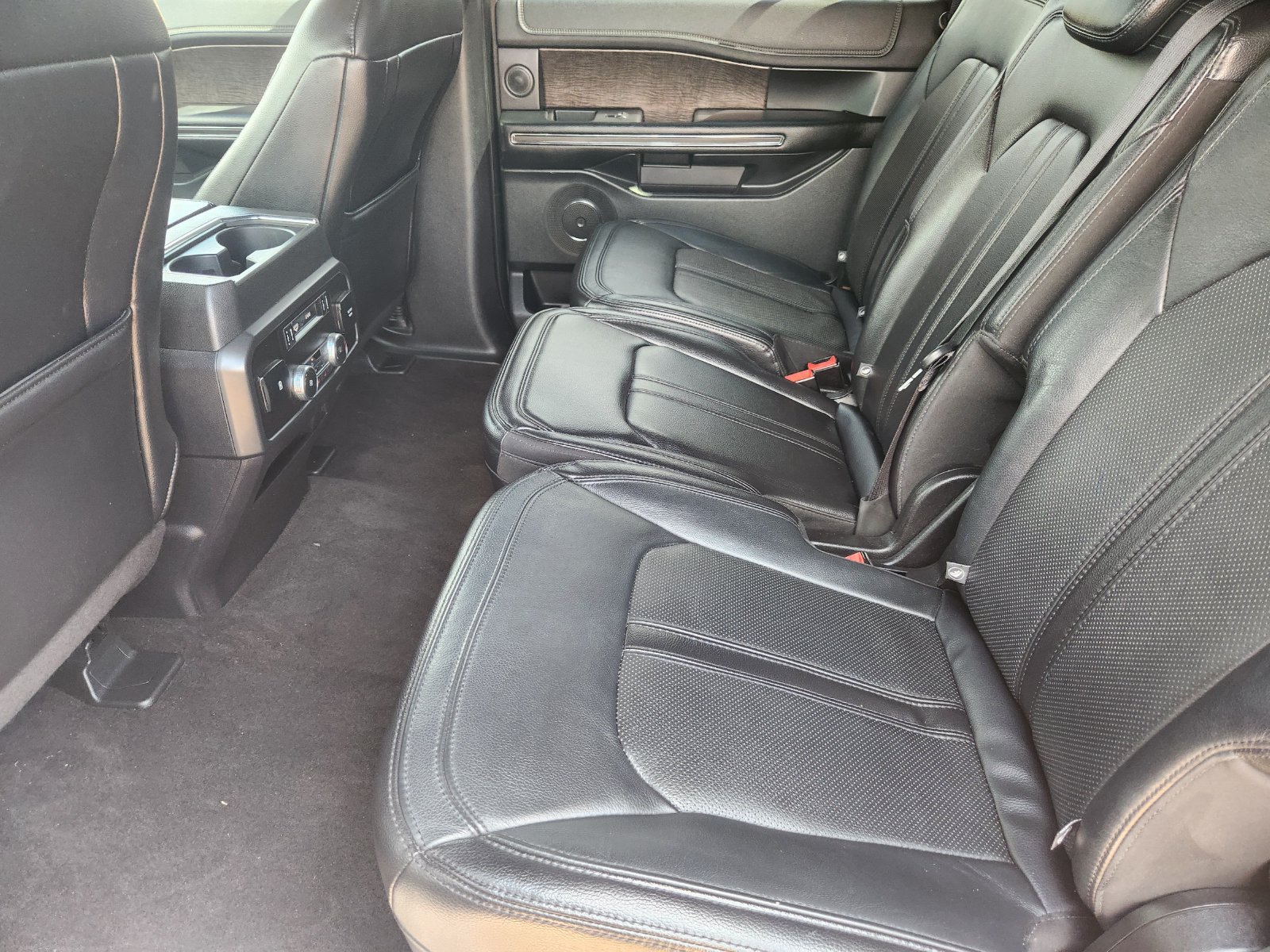 Used 2019 Ford Expedition Max Limited AWD/4WD image 33