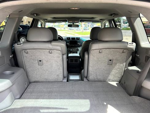 Used 2008 Toyota Highlander Sport image 12