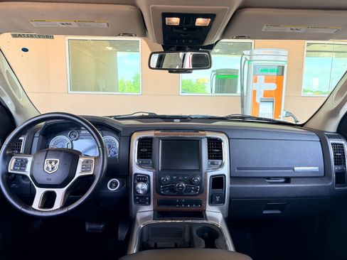 Used 2015 RAM 1500 Laramie w/ Convenience Group AWD/4WD image 13