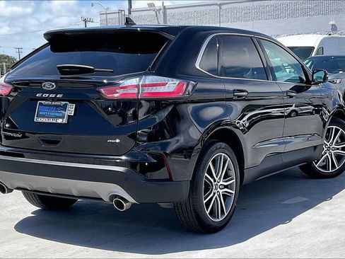 Certified 2024 Ford Edge Titanium w/ Equipment Group 301A AWD/4WD image 22