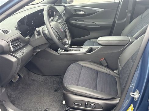 Certified 2024 Buick Envista Preferred w/ Convenience I Package image 18