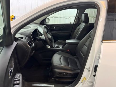 Used 2018 Chevrolet Equinox Premier AWD/4WD image 36