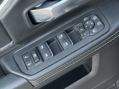 Used 2025 RAM 2500 Laramie w/ Night Edition image 23