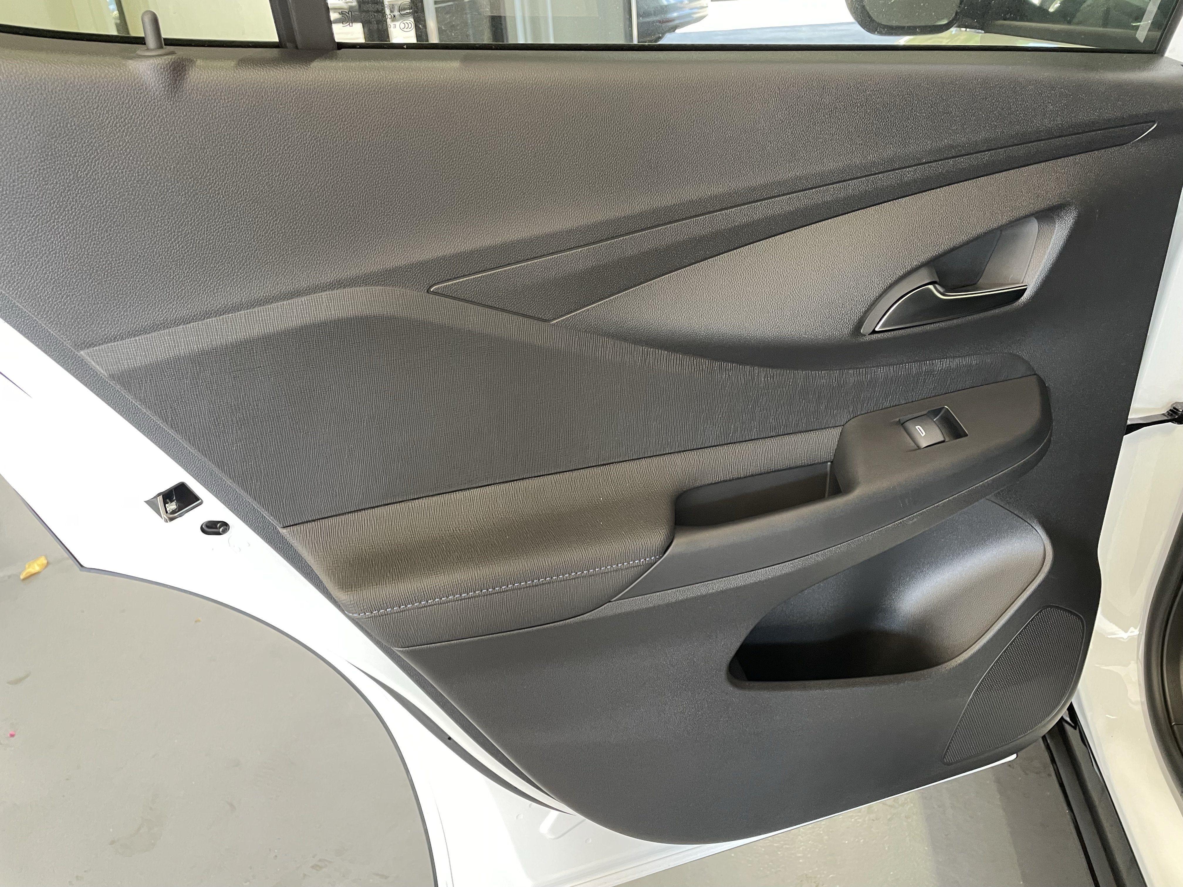 New 2026 Buick Envista Sport Touring w/ Convenience I Package FWD image 10