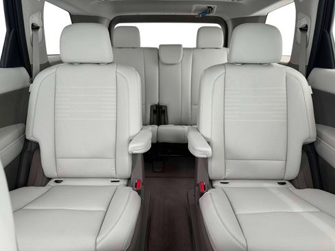New 2026 Hyundai Palisade Limited FWD image 16