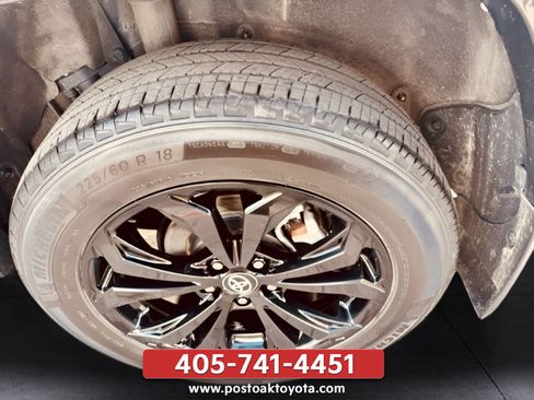 Used 2023 Toyota RAV4 XSE AWD/4WD image 39