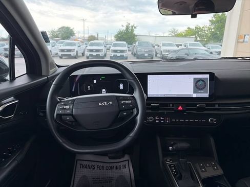 Used 2026 Kia Sportage SX AWD/4WD image 23