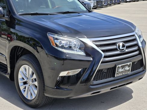Used 2015 Lexus GX 460 w/ Premium Package AWD/4WD image 9