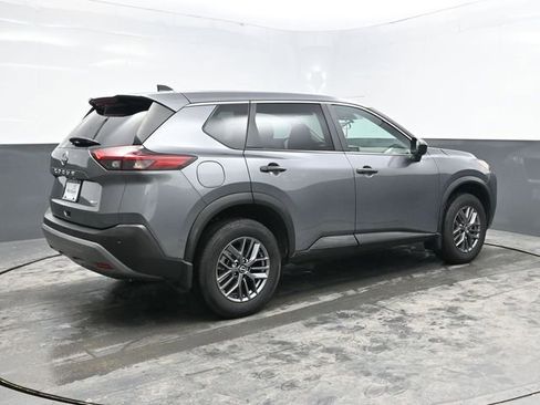 Used 2023 Nissan Rogue S image 7