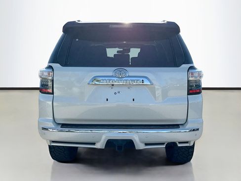 Used 2021 Toyota 4Runner Limited image 4