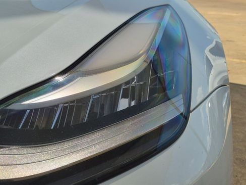 Used 2019 Tesla Model 3 Standard Range RWD image 16