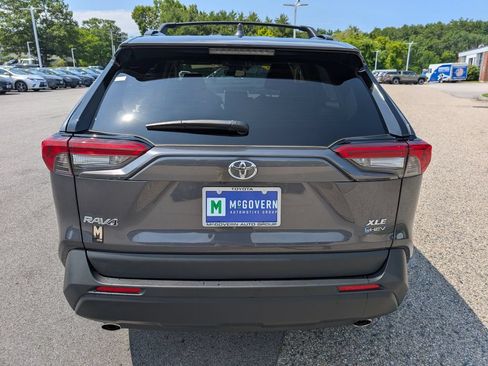 Used 2025 Toyota RAV4 XLE w/ Weather Package AWD/4WD image 4