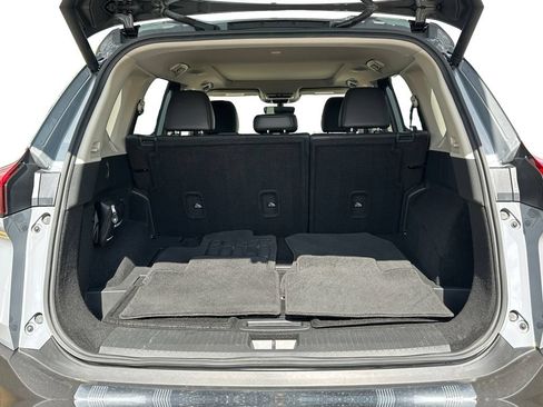 Used 2023 Nissan Rogue SL w/ SL Premium Package AWD/4WD image 9