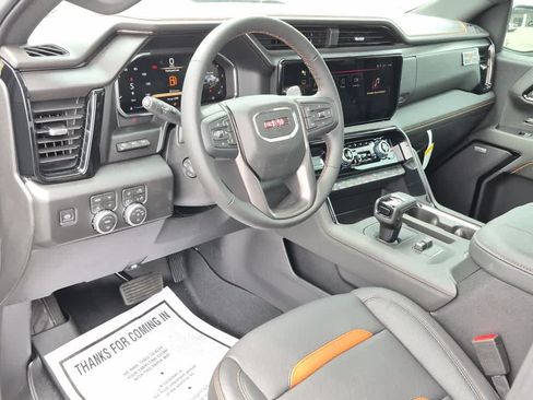 New 2026 GMC Sierra 1500 AT4 w/ AT4 Premium Package AWD/4WD image 14