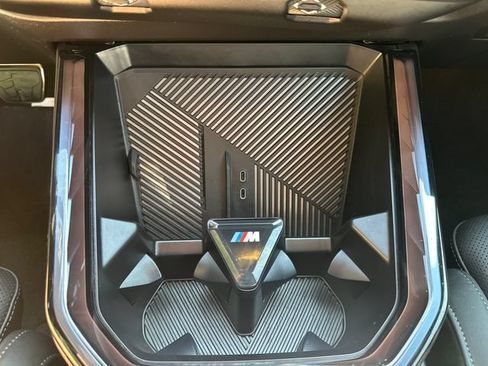 Used 2025 BMW X3 xDrive30i AWD/4WD image 32