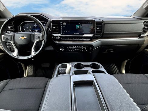 Used 2023 Chevrolet Silverado 1500 LT image 8