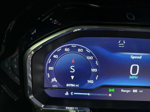 Used 2023 Chevrolet Silverado 1500 RST w/ Convenience Package II image 15