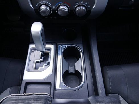 Used 2021 Toyota Tundra SR5 RWD image 10