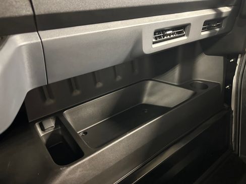Used 2025 Chevrolet Brightdrop 600 FWD image 30