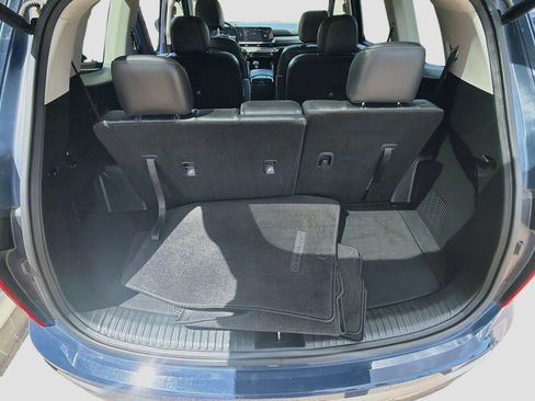 Used 2025 Kia Telluride S AWD/4WD image 32