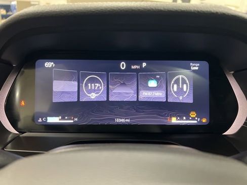 Used 2023 Jeep Grand Cherokee L Limited w/ Black Appearance Package image 8