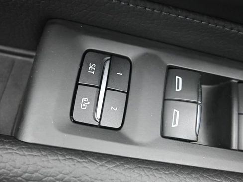 Used 2023 GMC Yukon XL Denali w/ LPO, Floor Liner Package AWD/4WD image 19