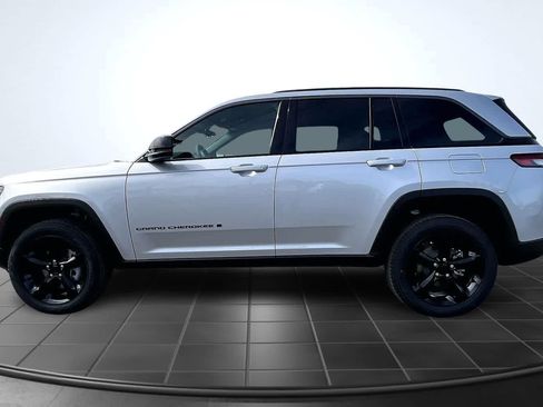New 2026 Jeep Grand Cherokee Limited AWD/4WD image 3