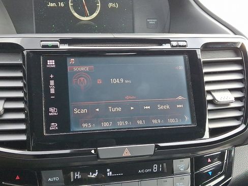 Used 2016 Honda Accord EX image 16