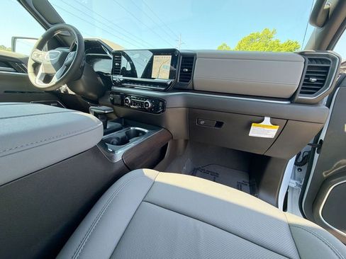 New 2026 GMC Sierra 1500 SLT w/ SLT Premium Plus Package image 38