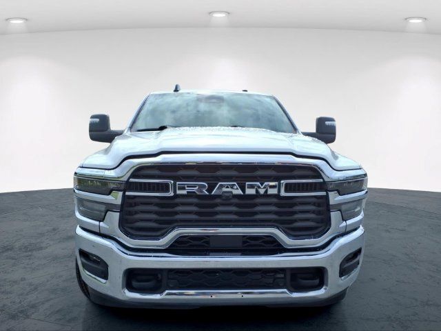Used 2026 RAM 2500 Big Horn AWD/4WD image 4