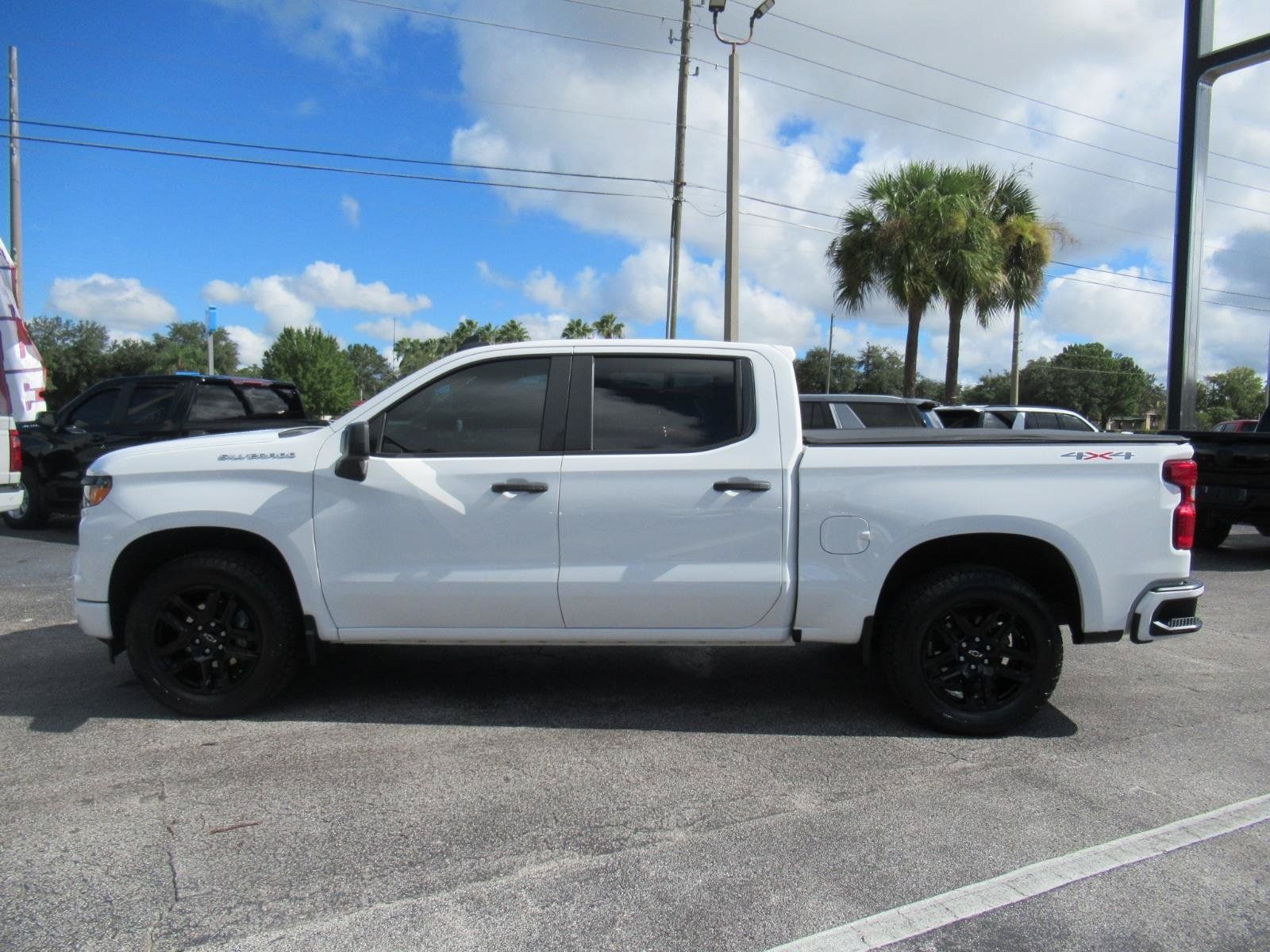 Used 2024 Chevrolet Silverado 1500 Custom AWD/4WD image 2