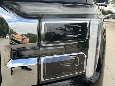 Used 2024 Ford F150 Lariat w/ FX4 Off-Road Package AWD/4WD image 6