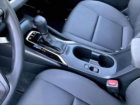 Certified 2024 Toyota Corolla LE image 15