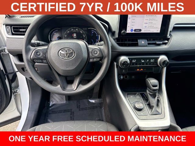Used 2023 Toyota RAV4 AWD Hybrid image 17