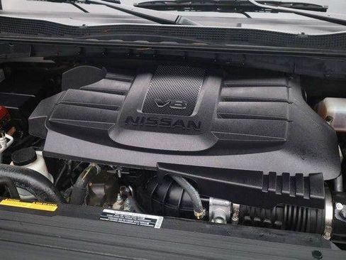 Used 2024 Nissan Titan SV w/ SV Convenience Package AWD/4WD image 24