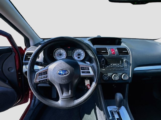 Used 2014 Subaru Impreza 2.0i Premium w/ All-Weather Package w/CVT AWD/4WD image 11