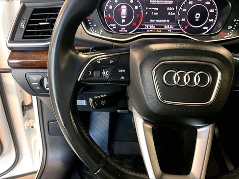 Used 2018 Audi Q5 2.0T Premium Plus w/ Premium Plus Package AWD/4WD image 24