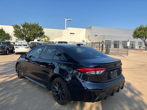 Used 2023 Toyota Corolla SE FWD image 7