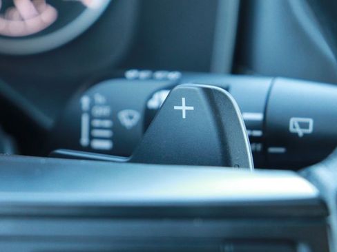 Used 2024 Nissan Rogue SV image 20